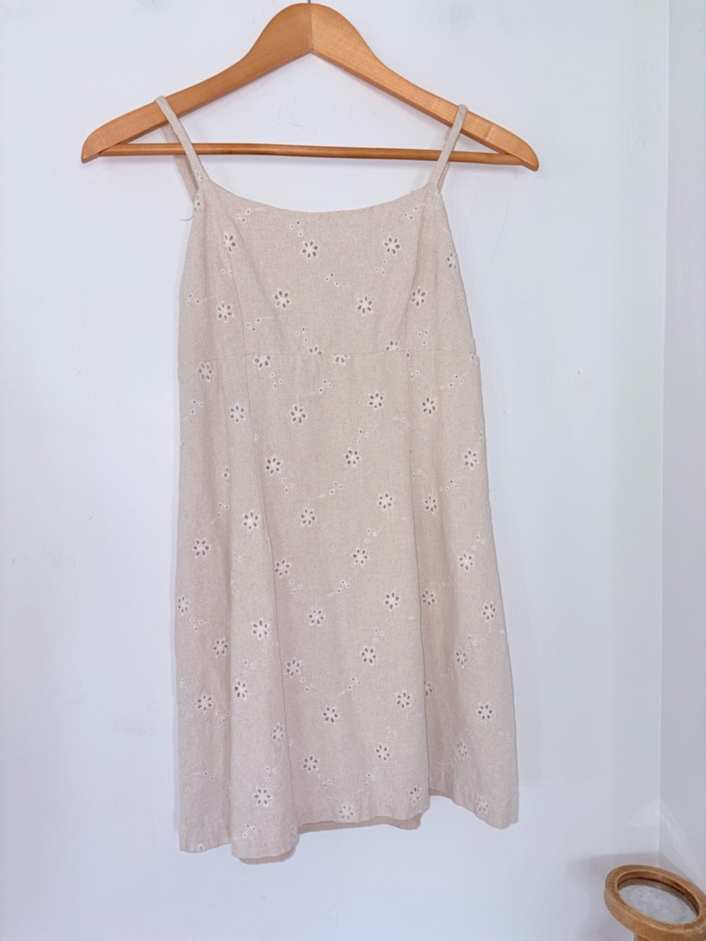 LUSH Sz S Tan Eyelet Linen Rayon Mini Dress Thin Straps A-Line Beach Natural EUC